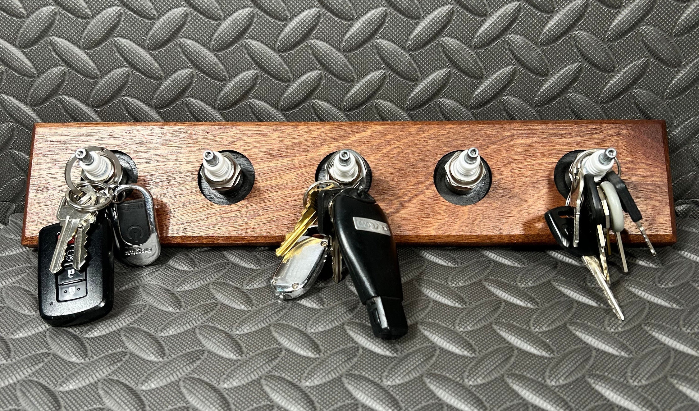 Key Holder, Wall Key Rack, Coat Hook, Coat Rack, Car Enthusiast, Garage ...