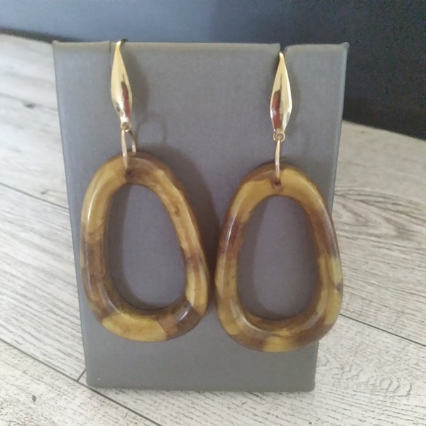 Fashion resin earrings, gold and brown earrings, fashion jewelry, gifts for her, two tone earrings