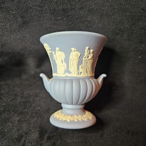Wedgwood Vintage Blue Jasperware Small Urn Vase 3 3/8 in
