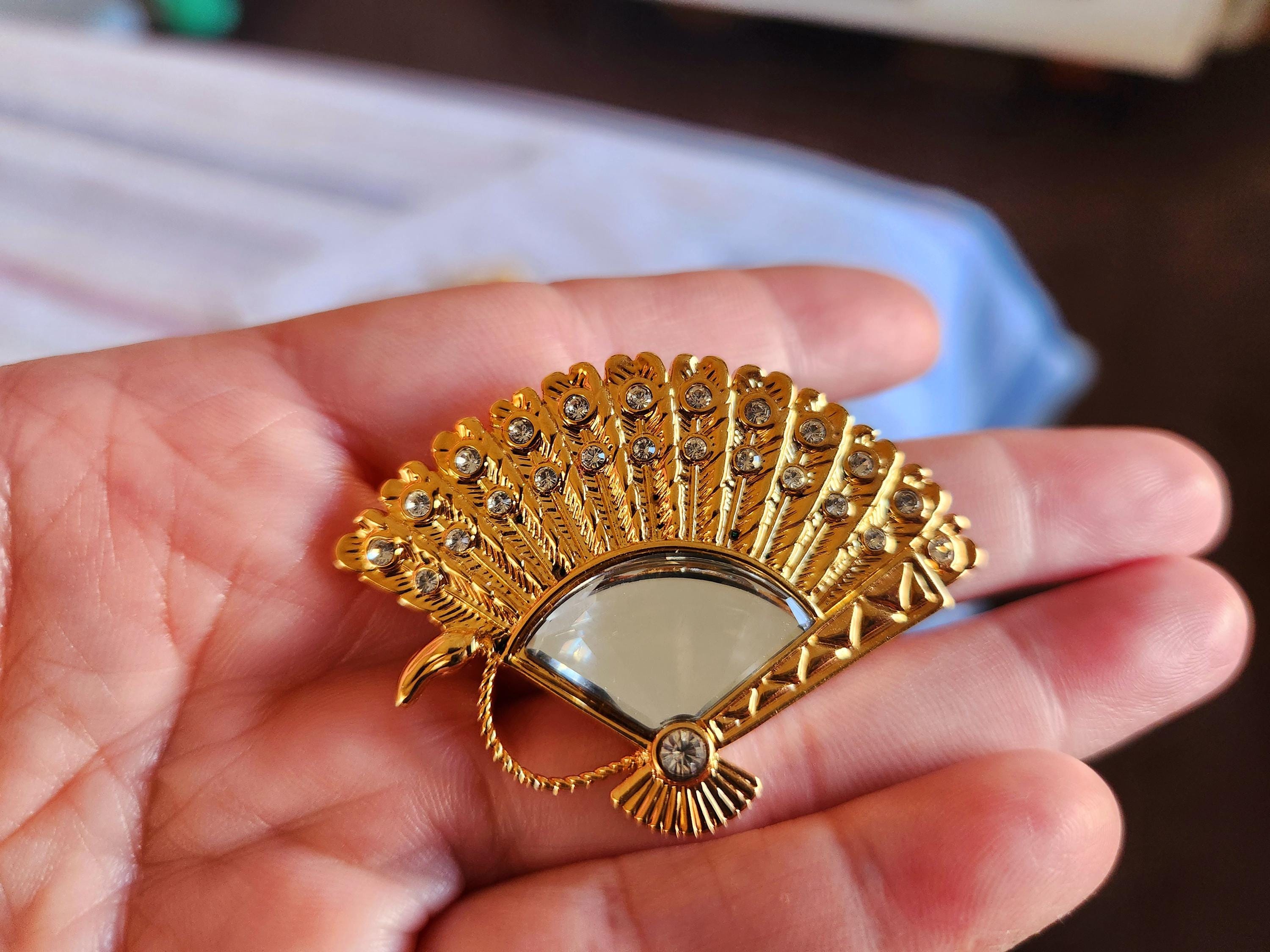 スワロフスキー　ピーコック　ブローチ Vintage Swarovski Peacock Gold Brooch - Etsy