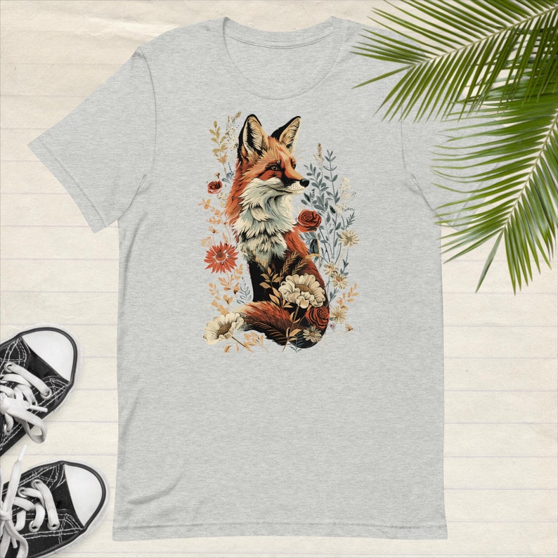 Vintage Style Fox T-shirt Forestcore Tee Graphic Fox Tee Vintage looking Fox in Flowers Tee Gift Fox Lover