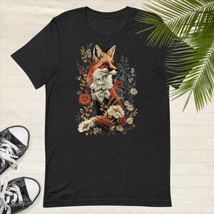 Vintage Style Fox T-shirt Forestcore Tee Graphic Fox Tee Vintage looking Fox in Flowers Tee Gift Fox Lover