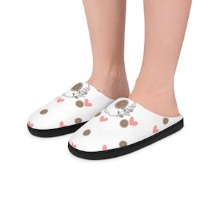 Women&#39;s Flannel Fleece Slippers: Warm Home Comfort