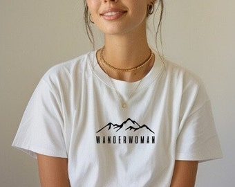 Unisex T-shirt "Wanderwoman" wit