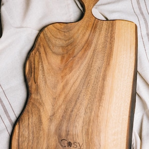 Premium Walnut Cutting Board – Handmade Wooden Gift, Serving or Chopping