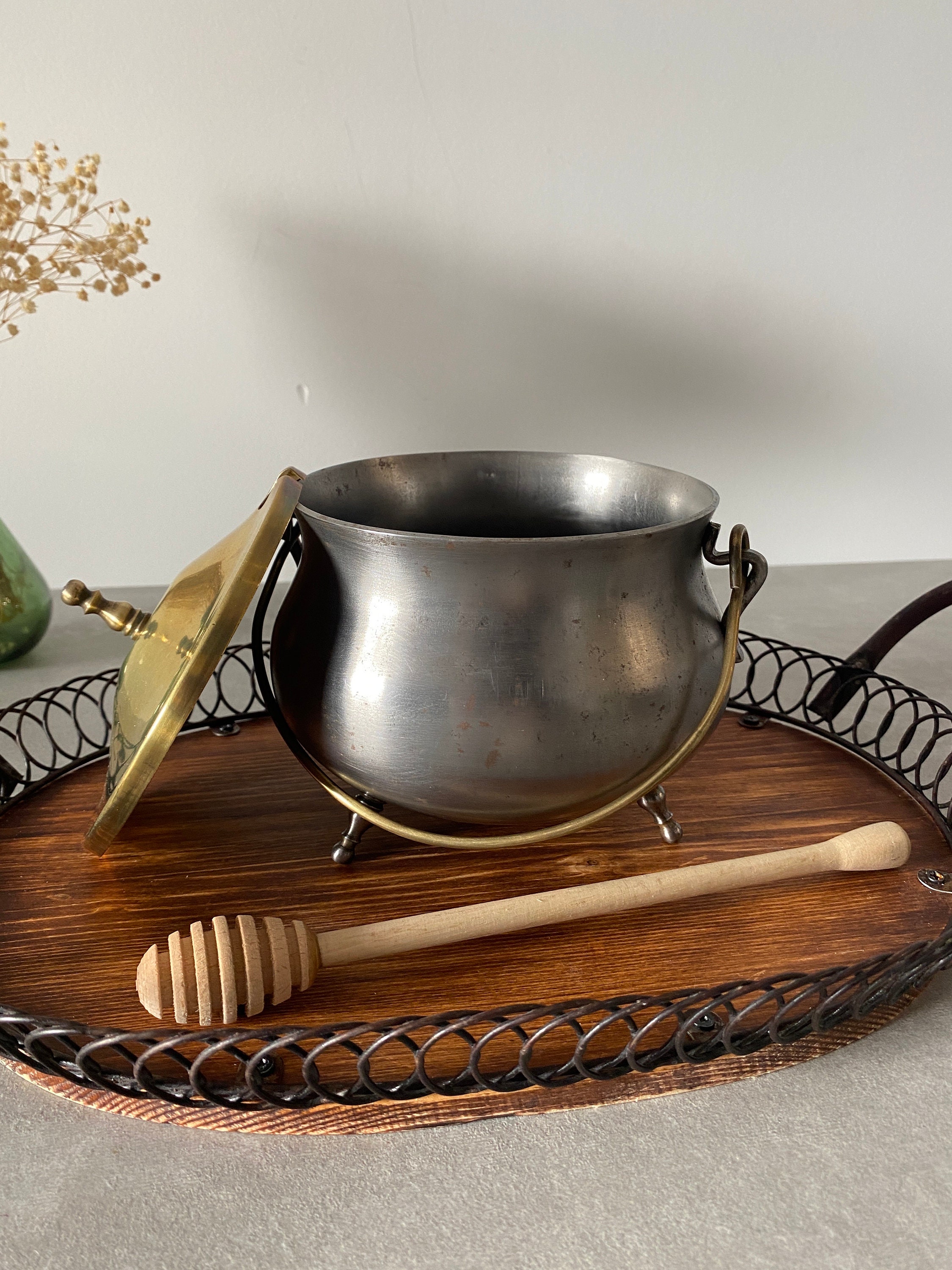3 legged vintage cast iron pot - Etsy 日本