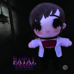 Peluche hecho a mano de Miku Hinasaki de fatal frame/project zero