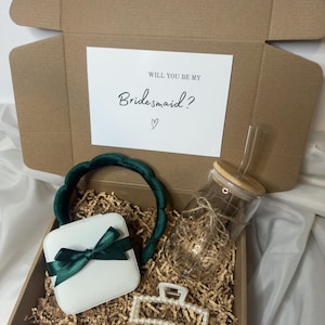 Bridesmaid gift, Bridesmaid Proposal Gift Box, Will You Be My Bridesmaid Gift, Wedding Gifts, Dark Green Bridesmaid Gift, Farmhouse Wedding