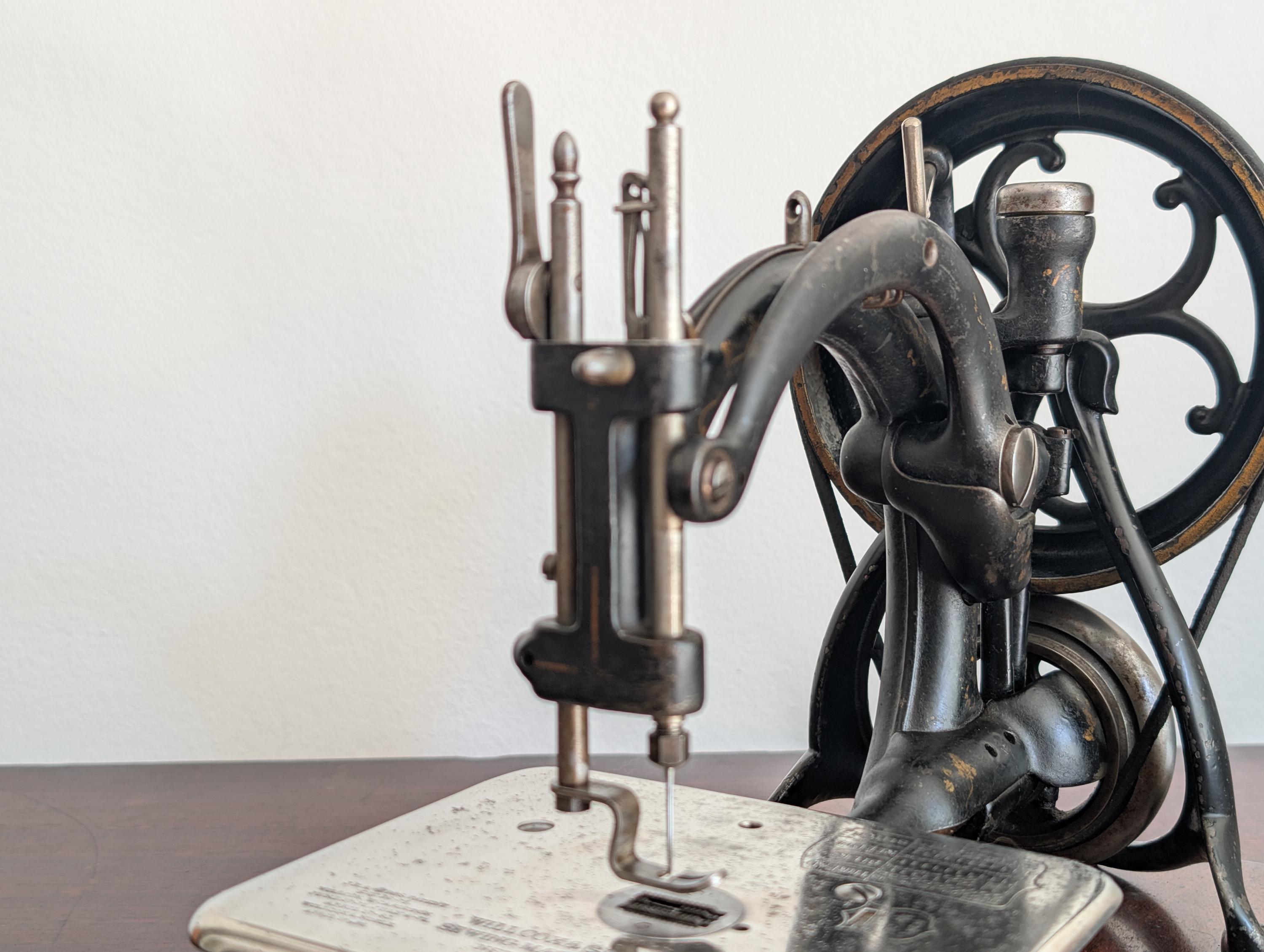 1888 Willcox & Gibbs Antique Hand Crank Sewing Machine Cast Iron