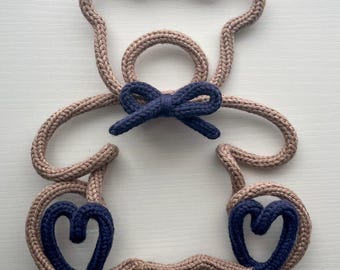 Bear - knit wire sign