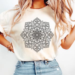 Resist Mandala Shirt, FDT Political T-Shirt, Anti Trump Tee, Feminist Protest Shirt, Boho Graphic Sweatshirt, Activist Shirt Aesthetic