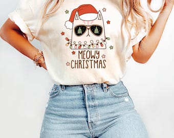 Meowy Christmas Shirt, Cat Christmas Sweatshirt, Cat Lover Xmas T-Shirt, Christmas Cat Mom Sweater, Catmas Gift For New Year, Xmas Crewneck