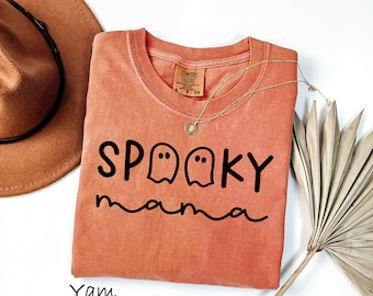 Comfort Colors® Spooky Mama Shirt, Mom Halloween Shirt, Halloween Mom Shirt, Halloween Shirt, Halloween Mama Shirt, Spooky Halloween Mama