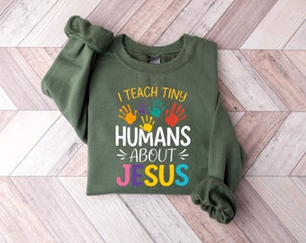 Camiseta para profesor cristiano, Camiseta "Enseño a los pequeños humanos sobre Jesús", Camiseta para escuela religiosa, Camiseta de Jesús, Camiseta para escuela bíblica, Regalo cristiano para profesores
