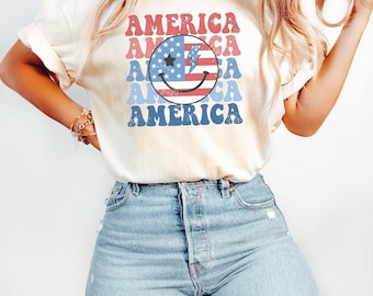Retro America Smiley Face Shirt, Red White and Blue T-shirt, USA Smiley July 4 Tee, Retro American Patriotic Gift