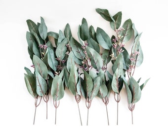 8 Artificial Eucalyptus Stems in Dark Green - Artificial Flowers - ITEM 1554