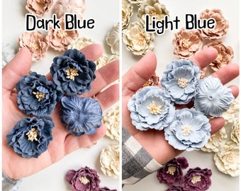 OVERST0CK SALE – 20 Magnolien aus Maulbeerpapier in Blau oder Hellblau – FARBE WÄHLEN – Blaue Papierblumen – Wundertüte Nr. 23