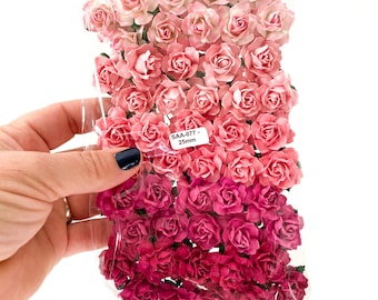 50 kleine Cottage Rose Blumen aus Maulbeerpapier in pink - 25 mm - ART.-2251