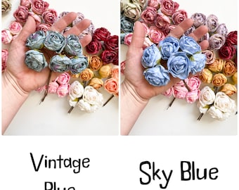 12 piccole rose dall'aspetto secco su steli di filo metallico nei toni del blu - SCEGLI IL COLORE - Fiori artificiali ispirati all'aspetto secco, rose artificiali, fiori a corpetto