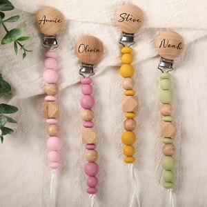 Personalisierte Schnullerkette mit Namen, Schnullerclip, Neugeborenen Schnullerkette, Gender Neutral Baby Shower Geschenk, benutzerdefinierte Schnullerhalter, Baby Geschenk Bild 1