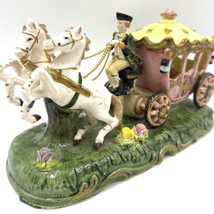Vintage CAPODIMONTE ITALY Porcelain Figurine Carriage with