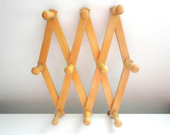 Wall Peg Hook Expandable Wood Accordion Wall Hooks in Light Etsy
