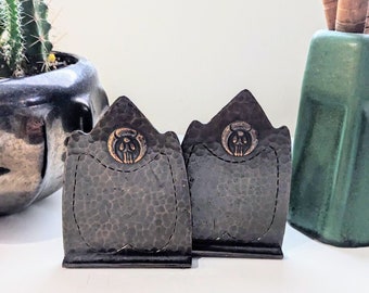 Antique Mission Style Bookends, Pair of Old Mission Kopperkraft Hammered Copper Bookends from the 1920's, arts and crafts style
