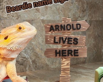 Wood Personalized Name Sign for Bearded Dragons, Geckos, and small reptiles and amphibians