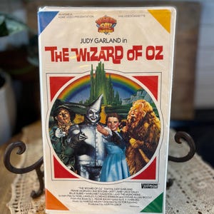 VINTAGE! The Wizard Of Oz 1985 VHS tape. A MUST have for collectors.