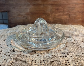 Vintage Glass Juicer/Reamer