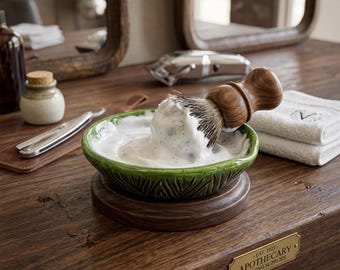 Handgefertigte Rasierschale aus Keramik – auf der Töpferscheibe gedreht – strukturierte grüne Rasierschale – traditionelles Rasieraccessoire