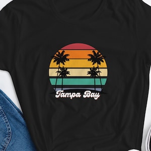 Retro Look Tampa Bay Women&#39;s Tee