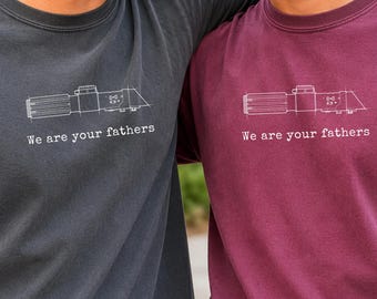 Zwei Dads Pride Shirt, Sci-Fi Parodie T-Shirt, LGBTQ Familie Bekleidung