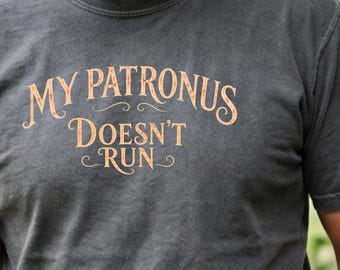 Mein Patronus läuft nicht Shirt, lustiges Zauberer Fitness T-Shirt, Harry Potter inspiriert Gym Humor T-Shirt, ungeeignetes Läufer Geschenk