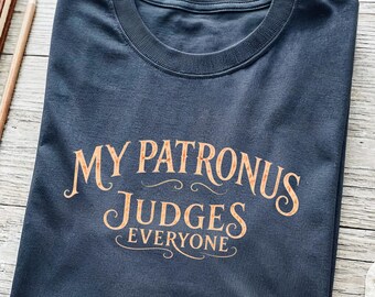 Mein Patronus Richter Jeder Shirt, Harry Potter inspiriert T-Shirt, Introvert Humor T Shirt, Dunkler Humor Grafik T-Shirt Geschenk