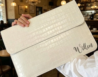 Crocodile Texture Name Personalization Leather Laptop Sleeve, Ultra-thin Protective Case, Magnetic Closure, Fits 13-16 inch Laptops