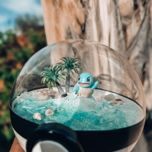 SQUIRTLE (Large 5.5inch) Pokeball Diorama Terrarium