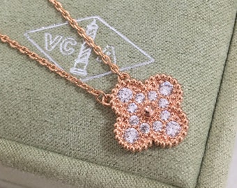 Authentieke Van Cleef Vintage Alhambra diamant geplaveide 18K roségouden kettinghanger