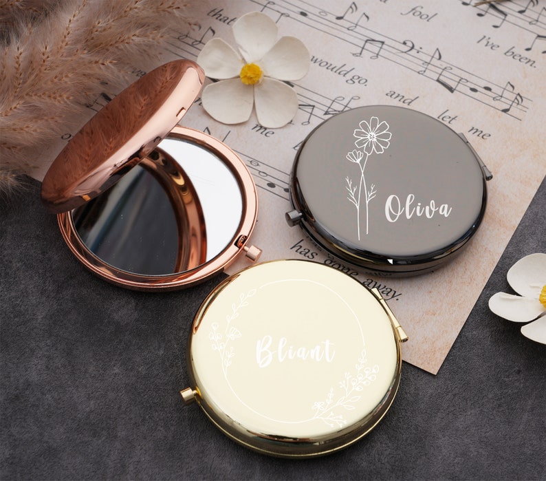 Personalized Fancy Compact Mirror Gift For Wedding,Luxurious Pocket Mirror For Bridesmaid Gifts,Customized Birth Flower For Her Bild 4