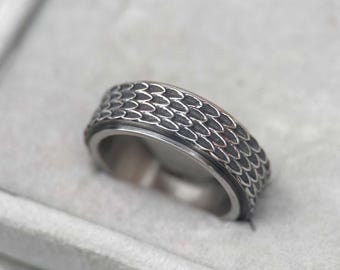 Dragon Skin Spinner Ring: Men's Fidget Ring for Anxiety Relief