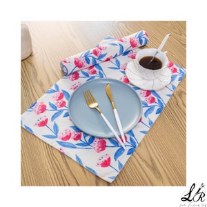 Floral Placemat Set: Handmade Cotton Linen Kitchen Decor