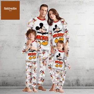 Mickey Pajamas Family, Mickey Mouse Christmas Pajamas Set, Disney Matching Pajamas Set, Cartoon Holiday Pajamas, Magic Kingdom Shirt