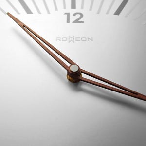 Orologio da parete in metallo, orologio da parete retrò, orologio da parete in argento, orologio da parete minimalista, orologio silenzioso, orologio da parete elegante, orologio da parete contemporaneo