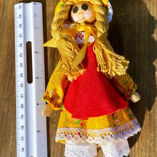 Vintage Clothespin Doll - handmade 6.5 inches