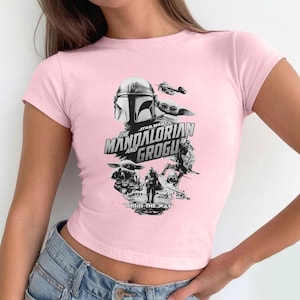 This Is The Way Baby Tee, Mandalorian and Grogu Graphic Crop Top, Star Wars Character Poster Shirt, Y2K Aesthetic Bounty Hunter Tee