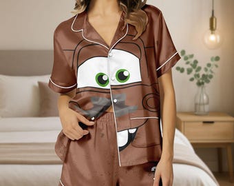 Ensemble pyjama en satin visage Tow Mater, pyjama personnage Cars, pyjama dessin animé marron, cadeau pyjama cosplay Disney Pixar pour elle