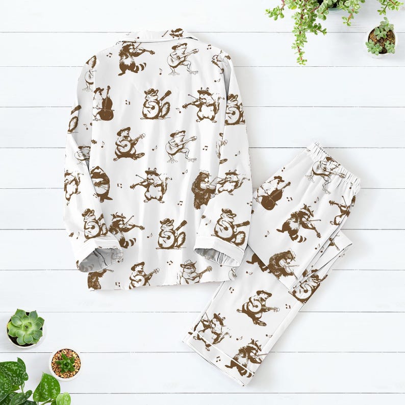 Raccoon Band Pajama Set, Cute Animal Sleepwear, Vintage Woodland Loungewear, Cozy Homewear, Funny Pajama, Relaxed Fit Nightwear