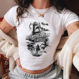 This Is The Way Baby Tee, Mandalorian and Grogu Graphic Crop Top, Star Wars Character Poster Shirt, Y2K Aesthetic Bounty Hunter Tee