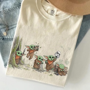 Baby Yoda Group Shirt, Grogu Comfort Colors Tee, Cute Alien Graphic TShirt, Star Wars Lover Gift, Casual Boho Top, Gift for Her