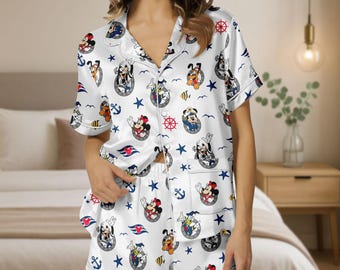 Mickey Minnie Donald Goofy korte satijnen pyjama, cruise-nachtkleding voor dames, bijpassende zomerset, schattige cartoon loungewear